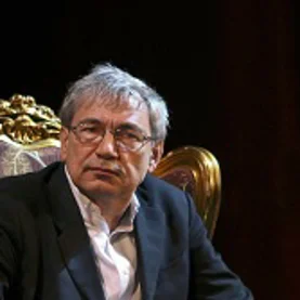 Orhan Pamuk odbierze tytuł doktora honoris causa UAM